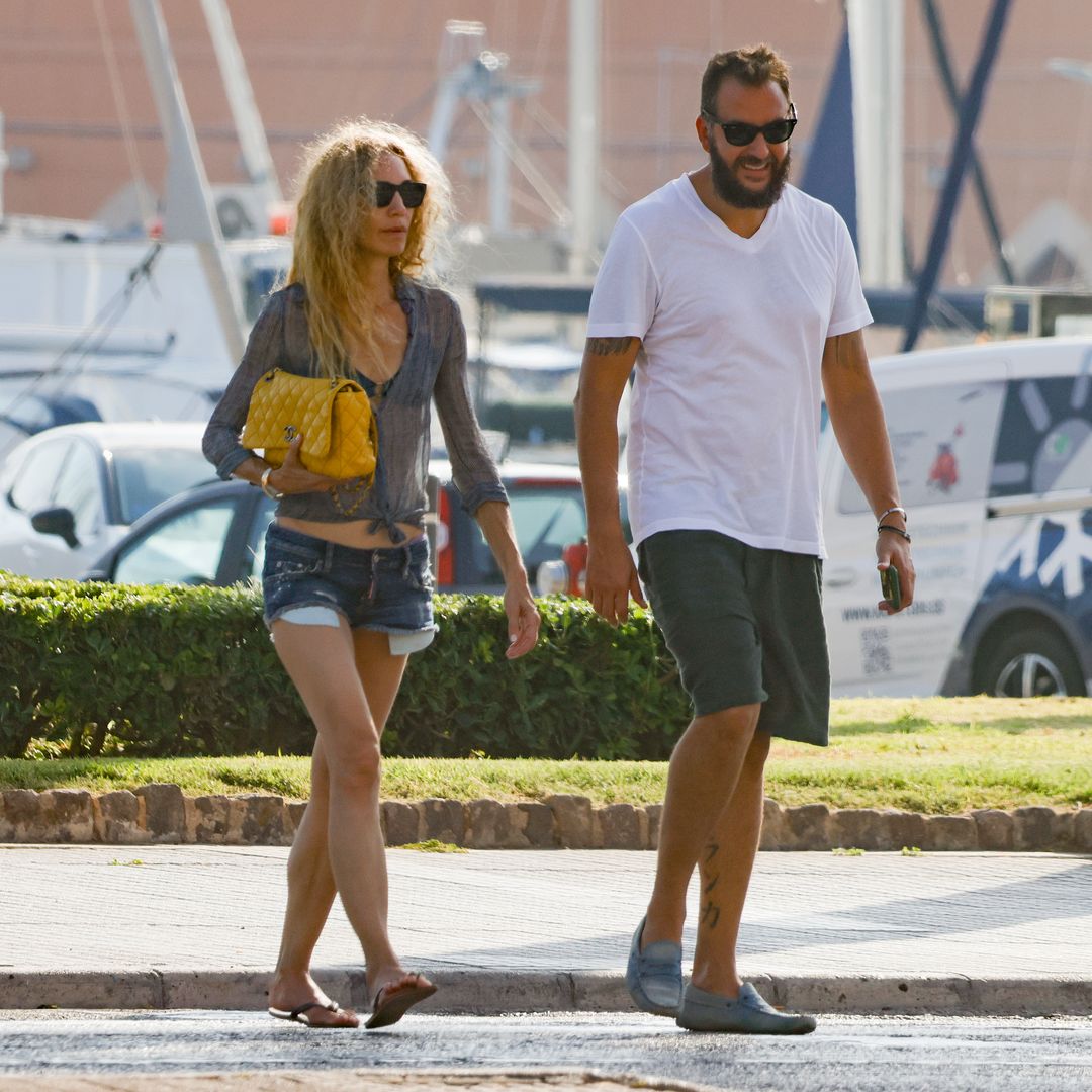 Las imágenes de Borja Thyssen y Blanca Cuesta en Mallorca tras la polémica que persigue al hijo de la baronesa y aclaró ¡HOLA!