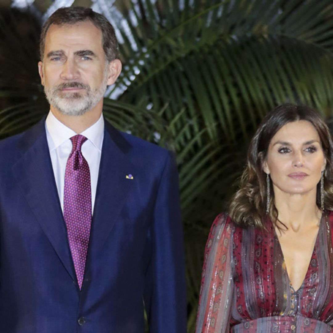 Los Reyes se rodean de artistas y compatriotas españoles en Perú