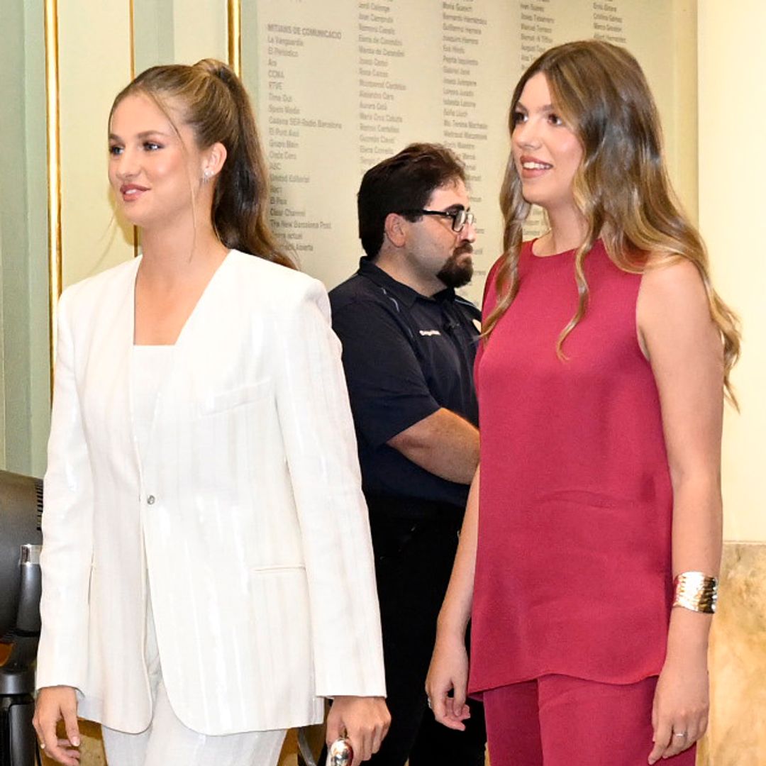 El gesto que nunca cambia entre Leonor y Sofía: la imagen que vuelve a conquistar en los premios Princesa de Girona y otros momentazos de la gala