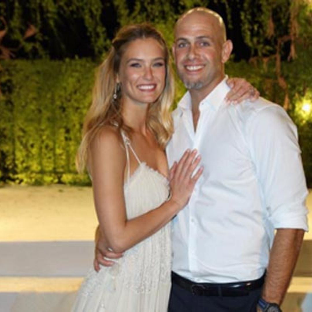 Bar Refaeli o cómo una 'top model' luce tipazo en su quinto mes de embarazo
