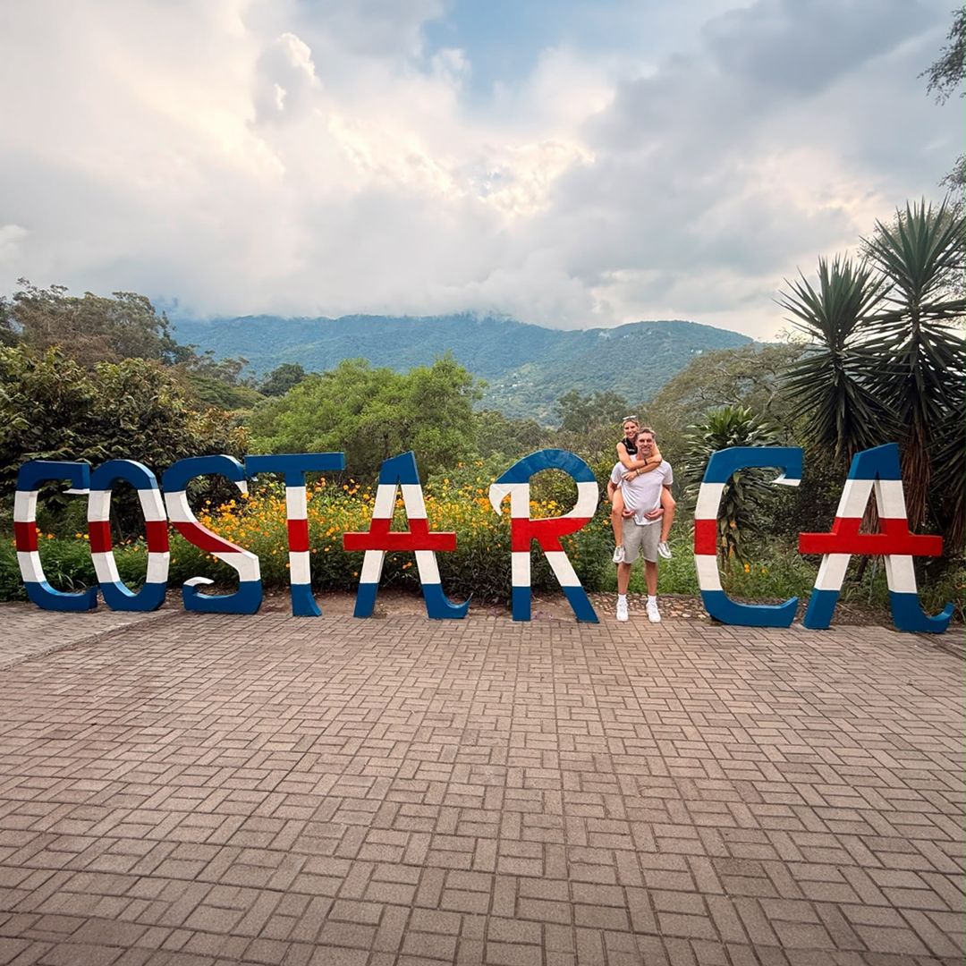 Pau Gasol y su mujer, Cat McDonnell, en Costa Rica