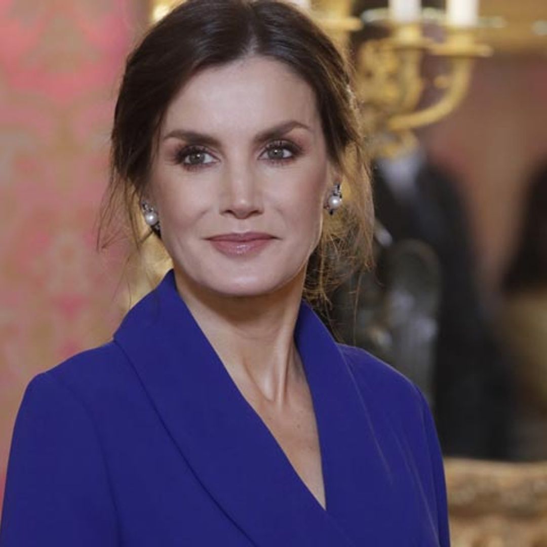 Doña Letizia estrena década con un excepcional diseño en la Pascua Militar