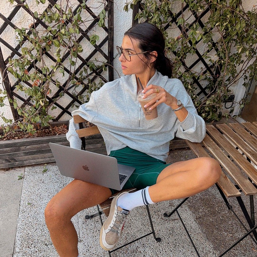 Clara Muñiz (32): "Probé el Lagree hace menos de un año en Marbella y desde entonces lo practico casi a diario, es mi rato de silencio mental"