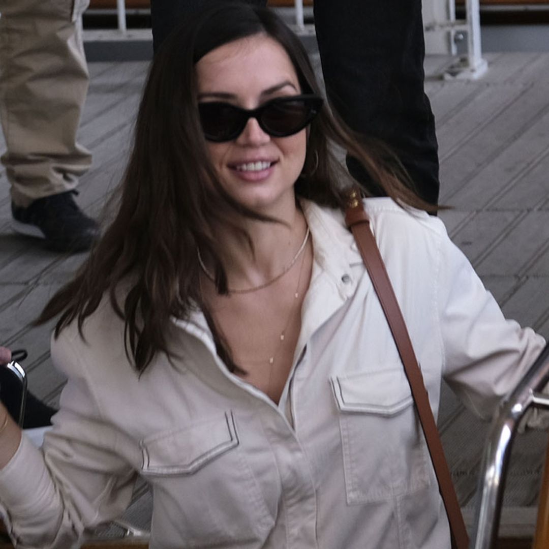 El mono 'cargo' de Ana de Armas, entre tendencias de otoño vistas en Venecia