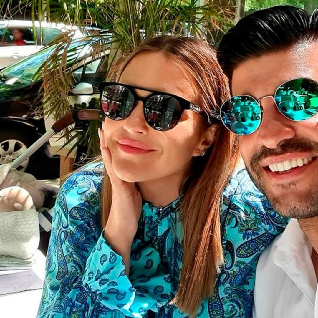 Paula Echevarría: las imágenes del primer paseo con sus tres amores