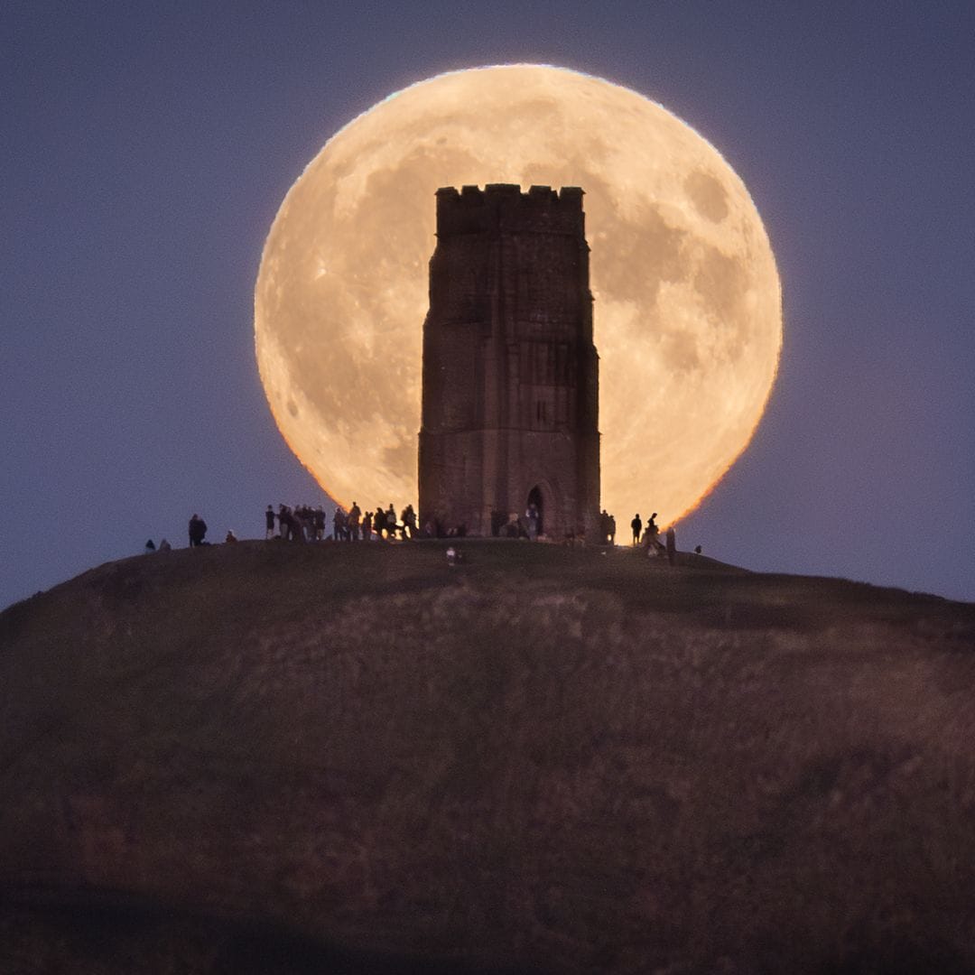 España se prepara para la última superluna de 2025: fecha y hora para verla grande y brillante