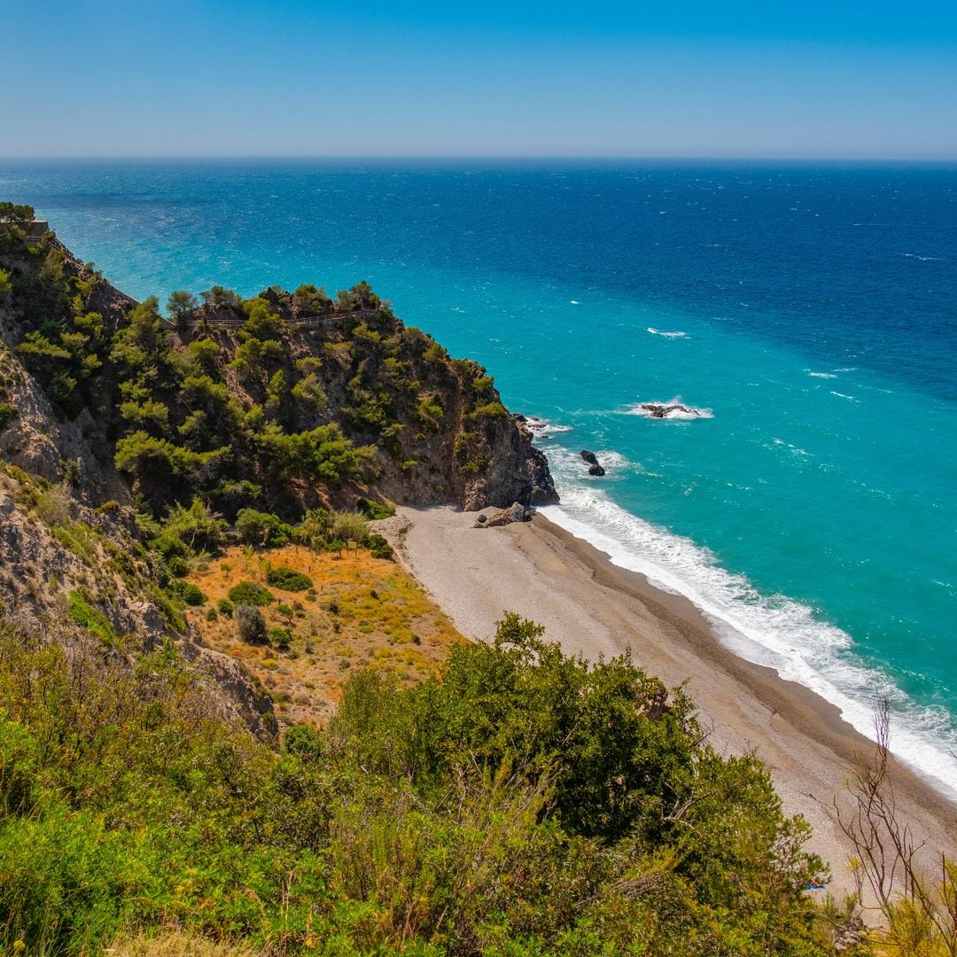 Playa y acantilados de Maro, Málaga