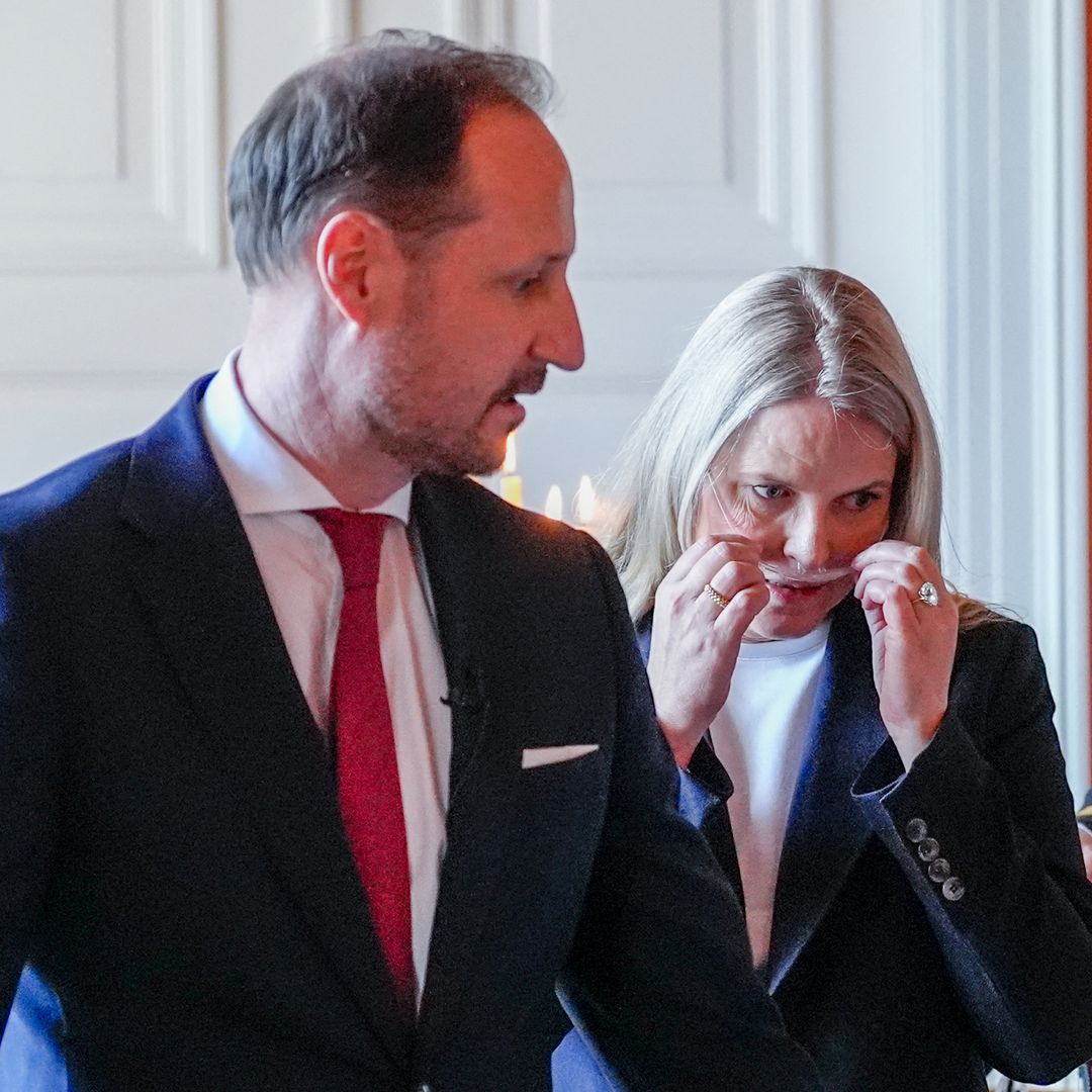 Haakon de Noruega, entre la espada y la pared, habla como nunca de Mette-Marit: "Es duro marcharme y dejarla"