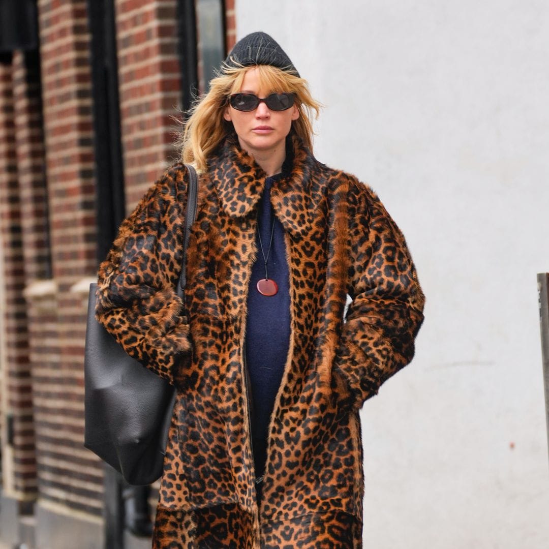 Cómo llevar 'animal print' de manera pulida, a la Jennifer Lawrence