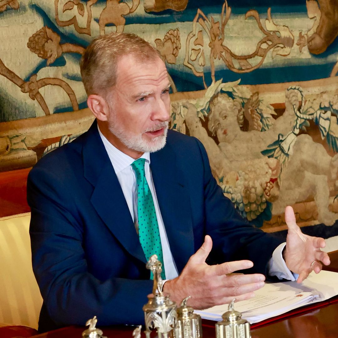 El rey Felipe VI da un giro radical a su agenda institucional y recibe al presidente de Ceuta en plena crisis migratoria: todos los detalles
