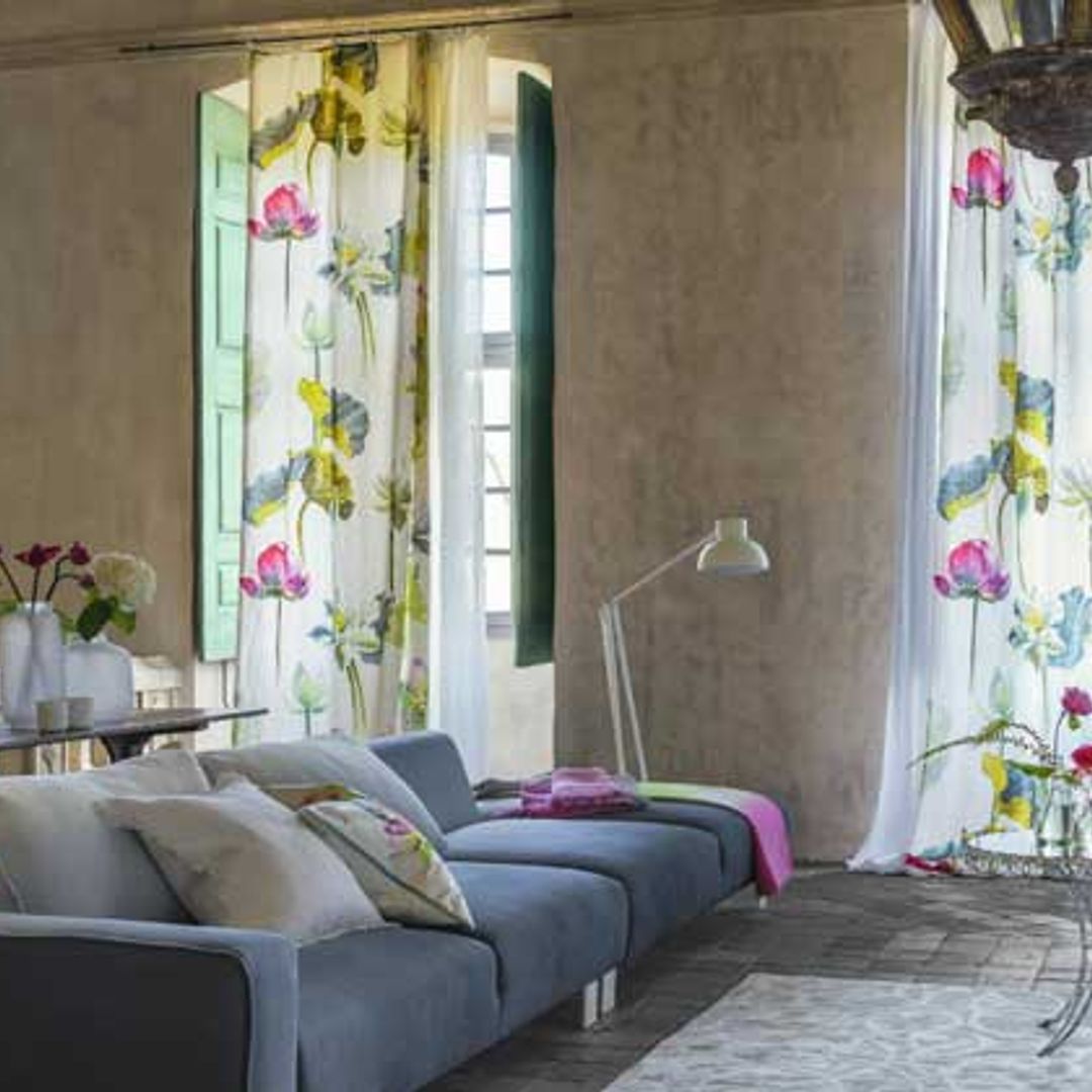Operación cambio de cortinas: la luz (y la primavera) entran en casa