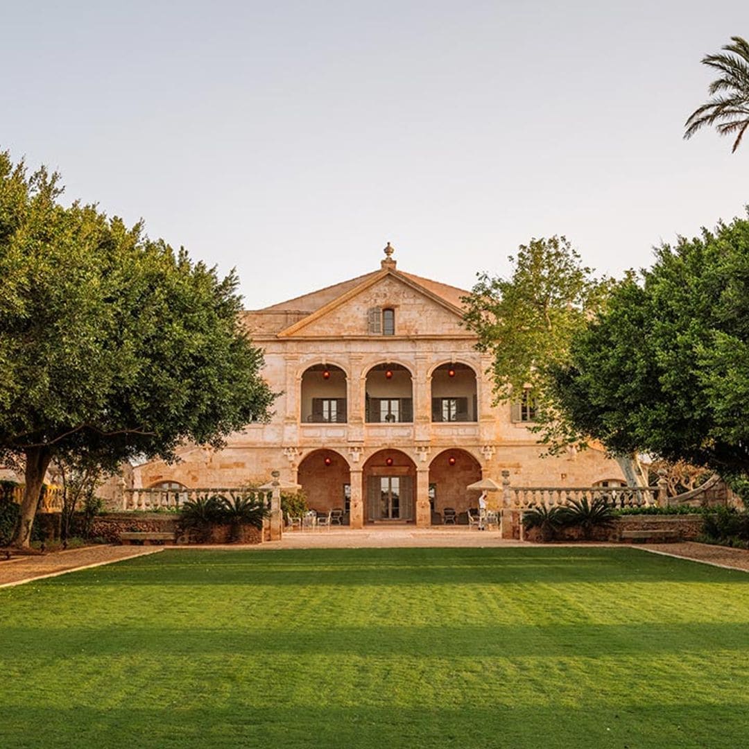 Así es la finca de Menorca donde ha celebrado su boda la modelo Blanca Padilla