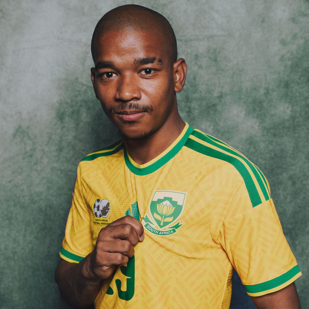 Hallan muerto al futbolista de la selección sudafricana Jayden Adams, de 25 años, tras volver del Mundial