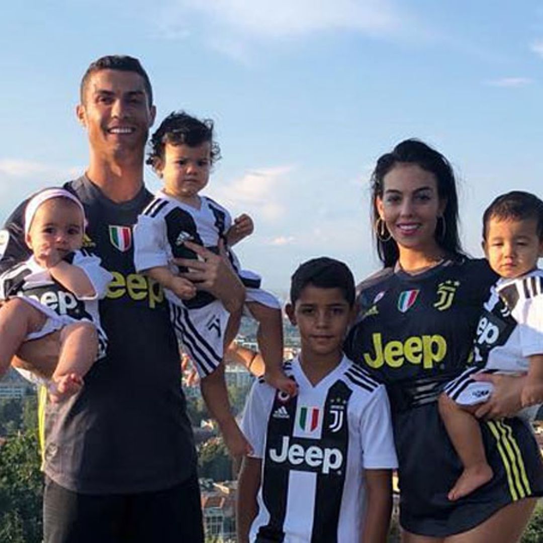 Georgina Rodríguez felicita a Cristiano Ronaldo con las imágenes más adorables de Mateo