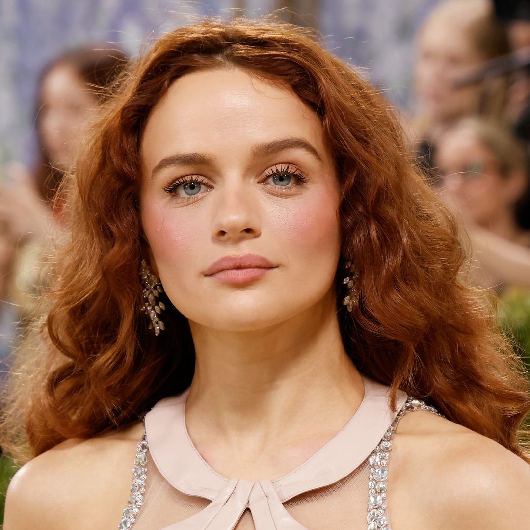 5 trucos para llevar una melena despreocupada y libre de frizz en verano