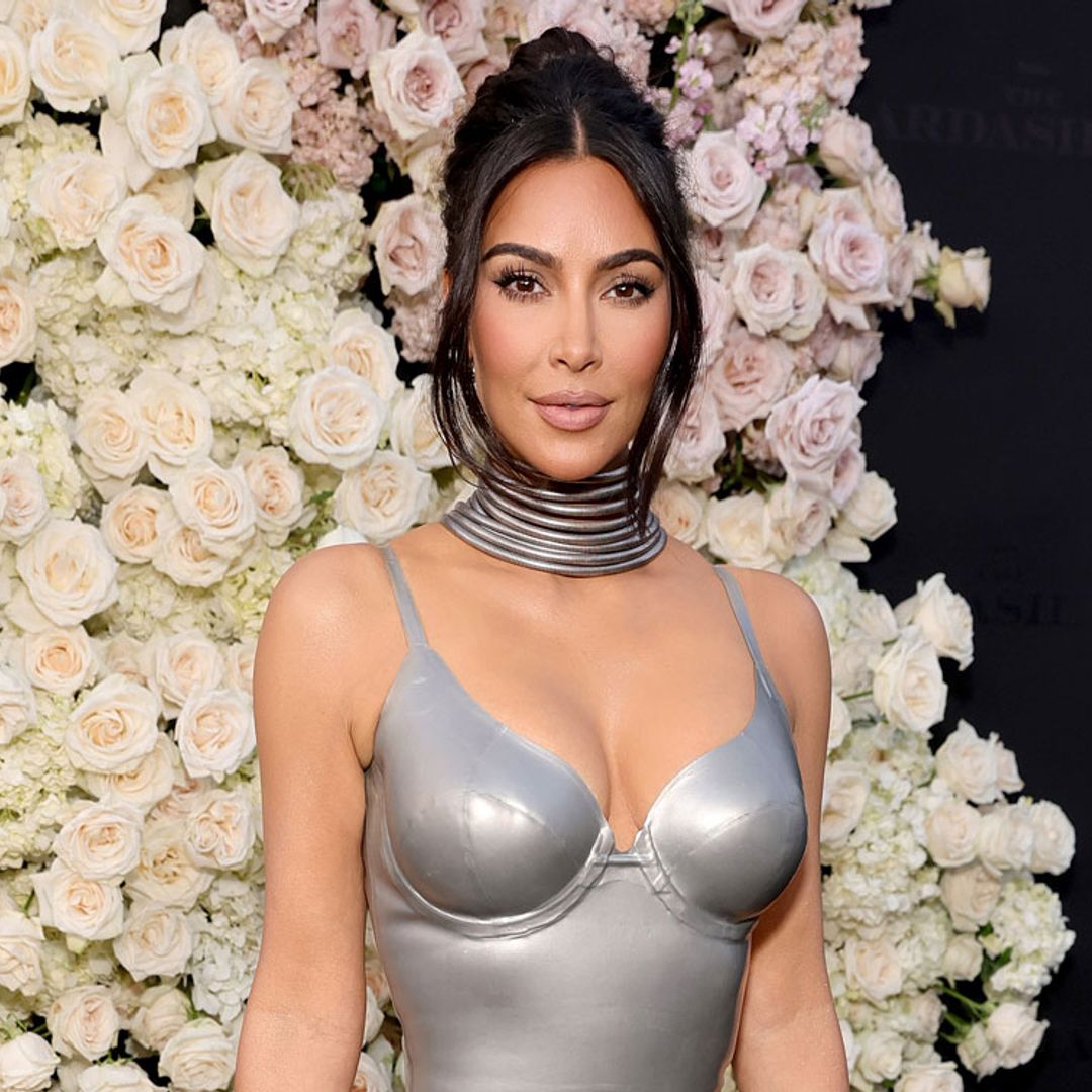 Kim Kardashian lanza su proyecto más inesperado: ¿adivinas de qué habla en su nuevo 'podcast'?