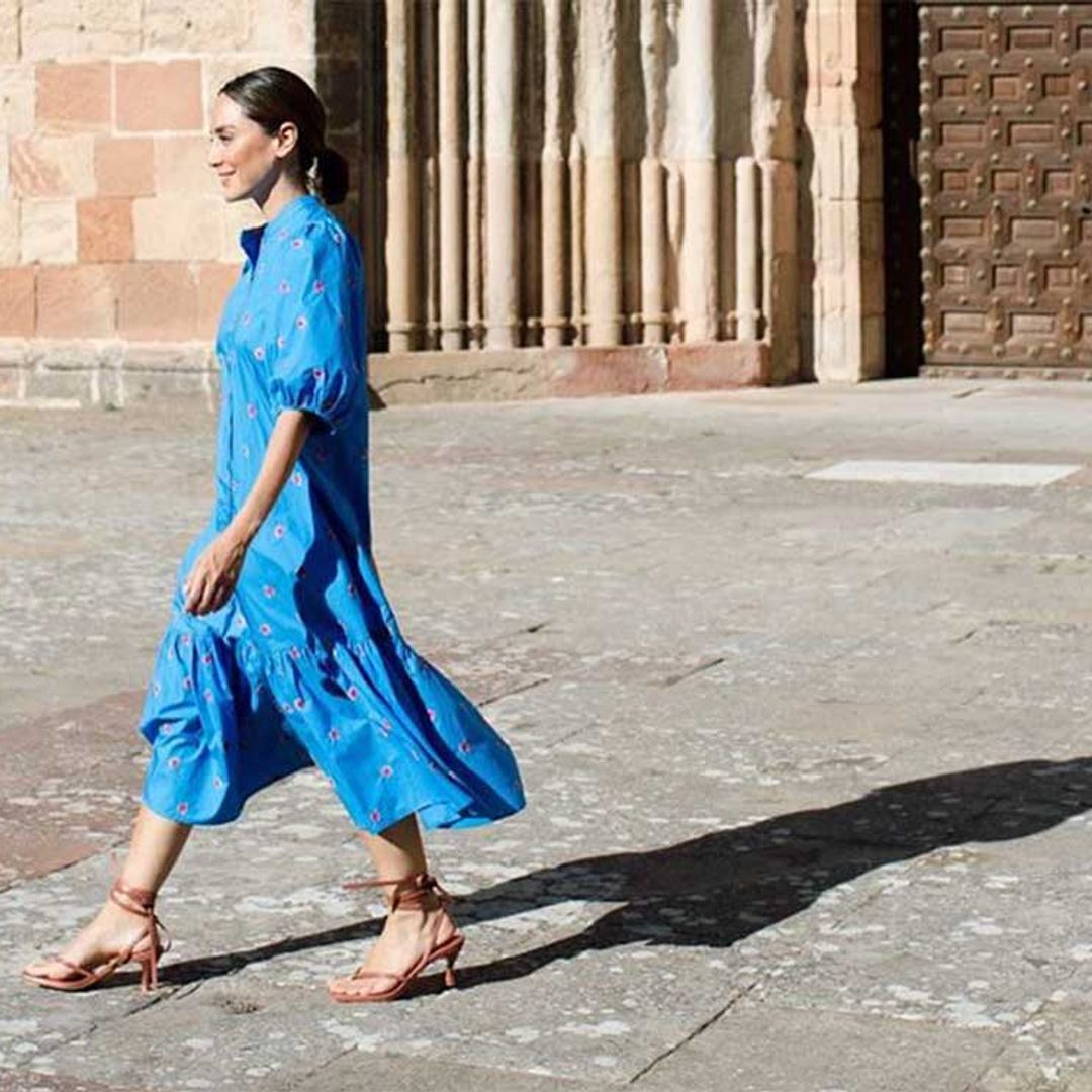 El vestido de Zara de Tamara Falcó para estar ideal de 9 a 9 no necesita accesorios