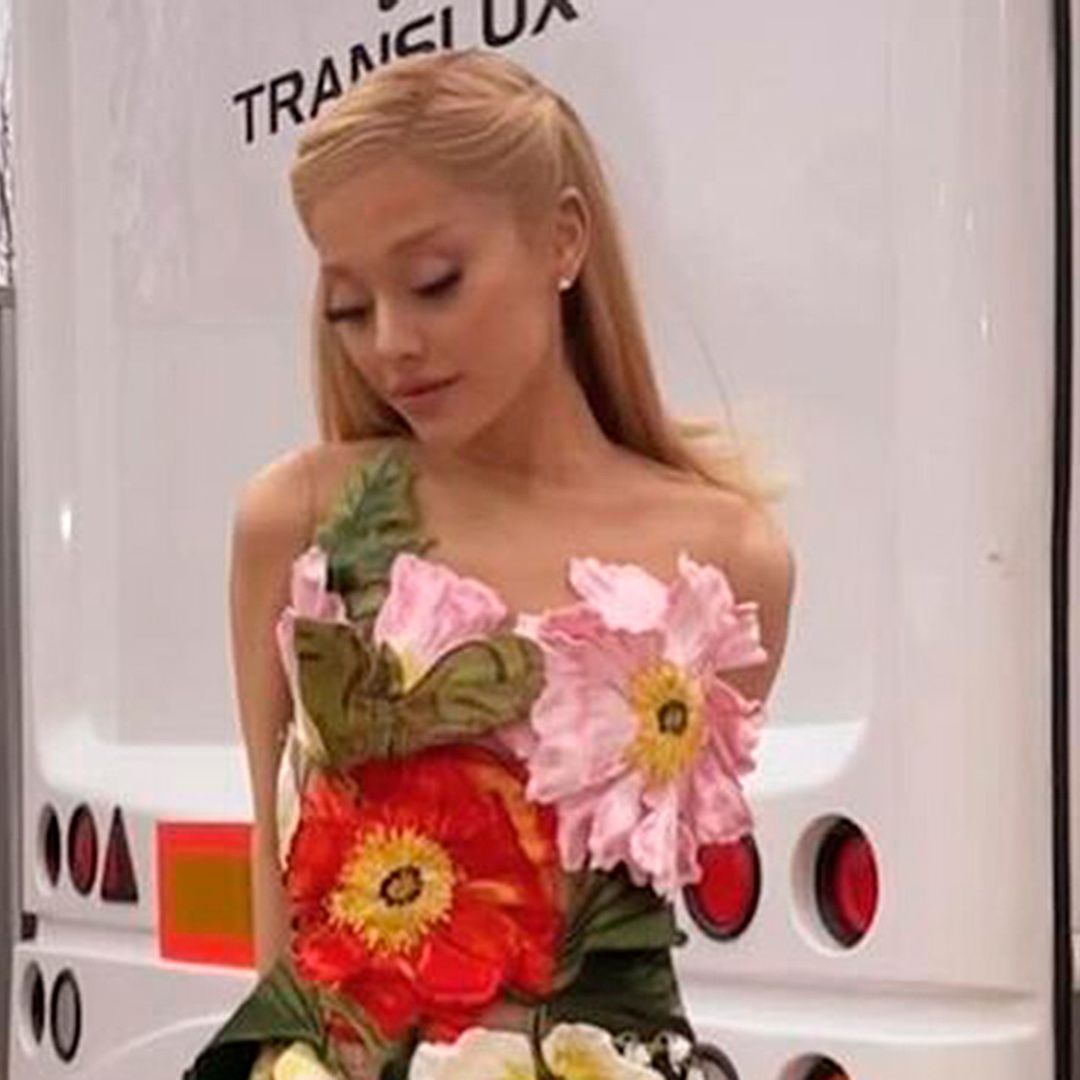 flores de ariana grande