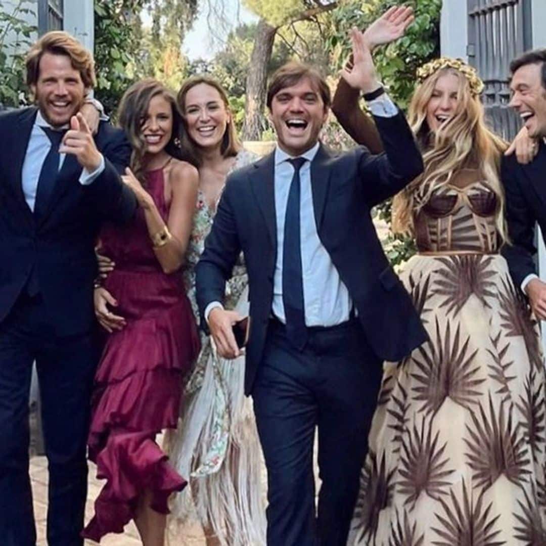 Tamara e Íñigo celebran su amor en la boda de unos amigos