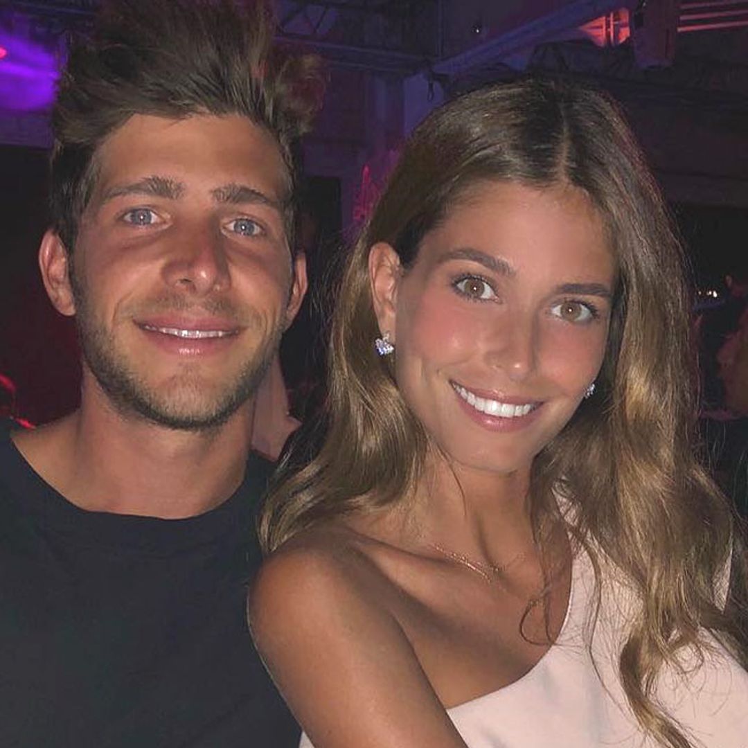 Sergi Roberto y Coral Simanovich, padres de una niña a la que han llamado...
