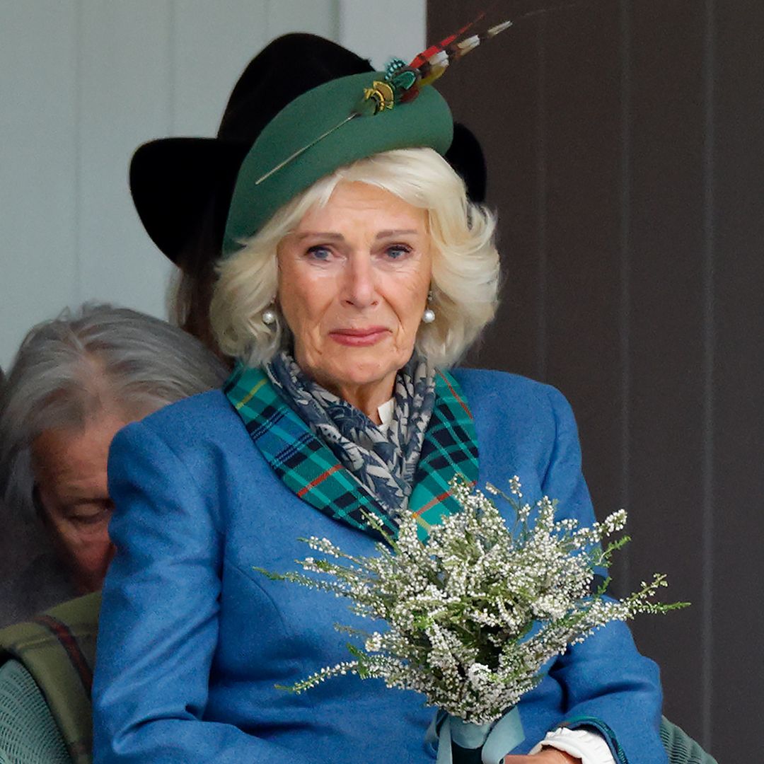 La reina Camilla llora la muerte de Jeffrey Archer: el emotivo mensaje que ha dedicado a su amigo y que termina con una inesperada confesión
