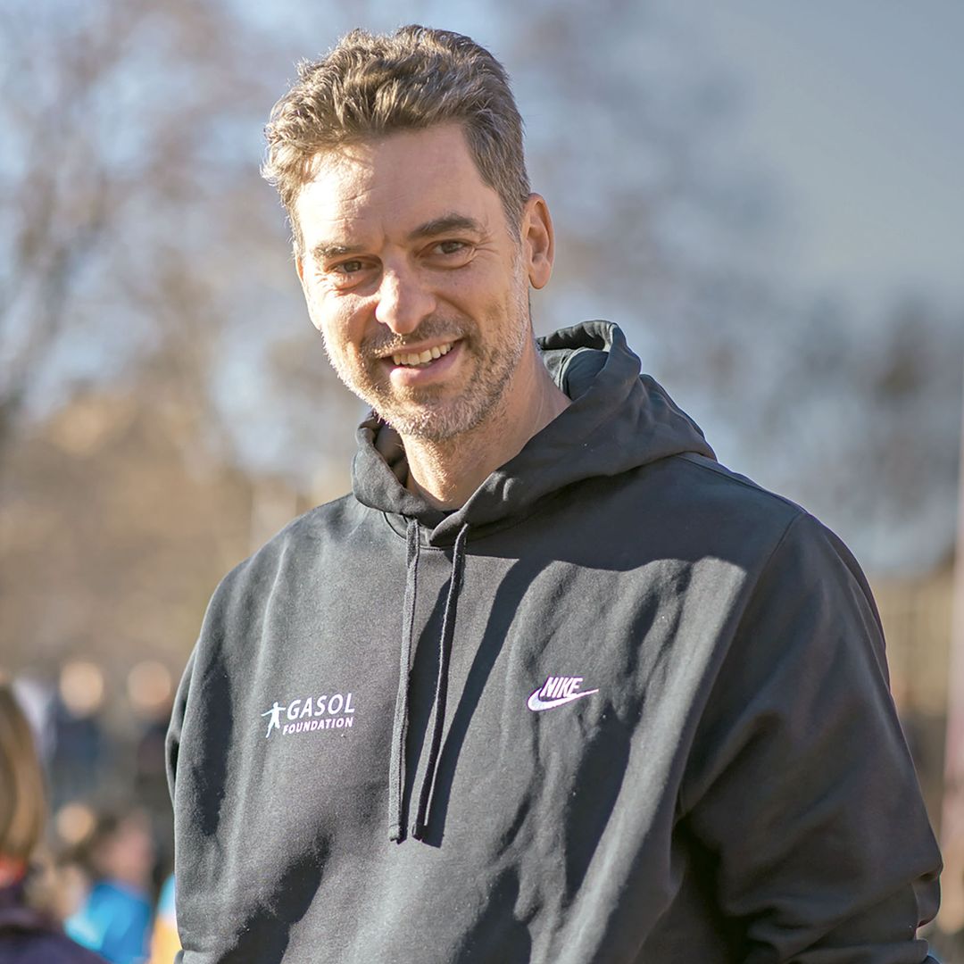 Cita de ¡HOLA! con Pau Gasol, una leyenda: "Mis padres siempre nos enseñaron valores como el esfuerzo, la humildad, la educación y el respeto"