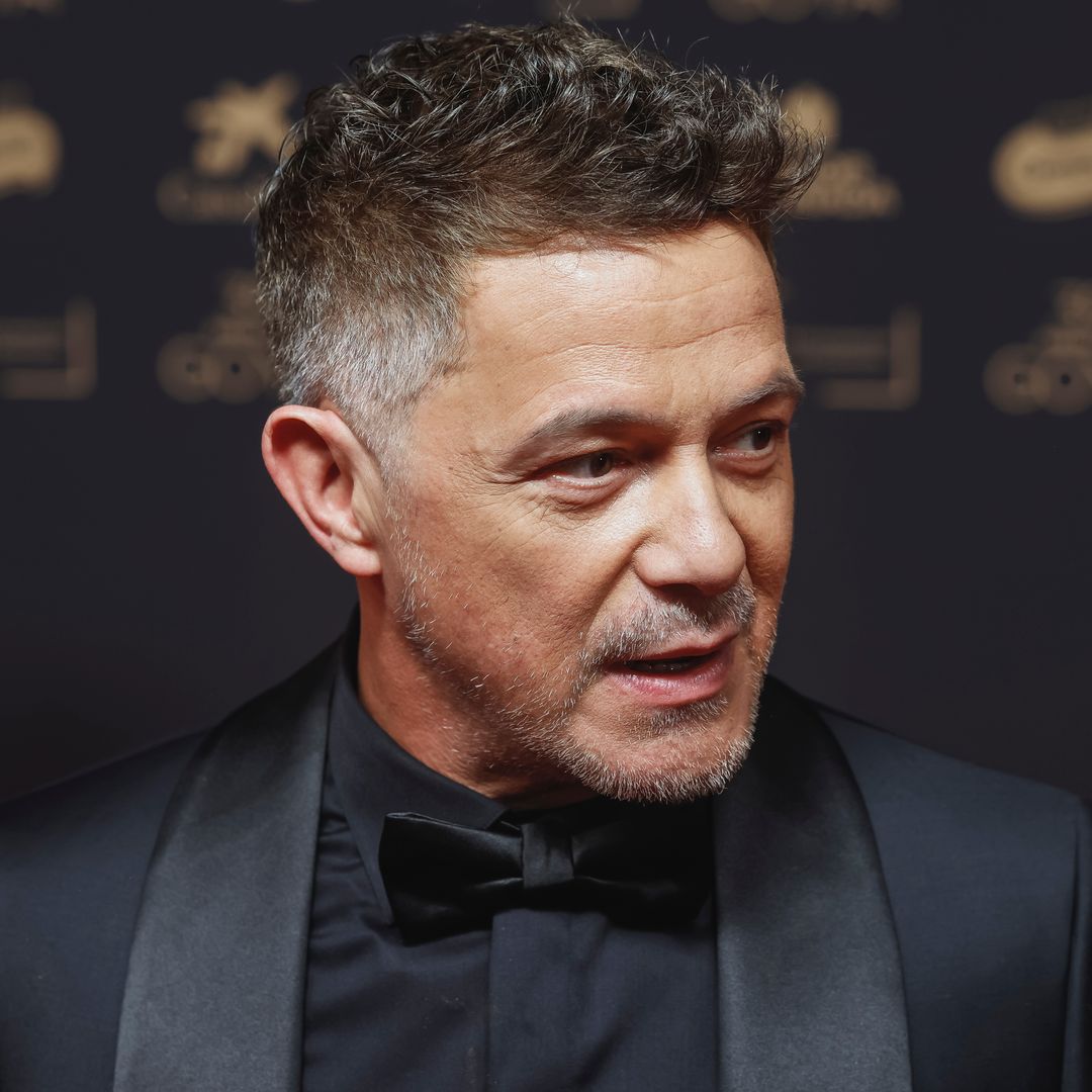 Alejandro Sanz en los Premios Goya en Granada el 8 de febrero de 2025