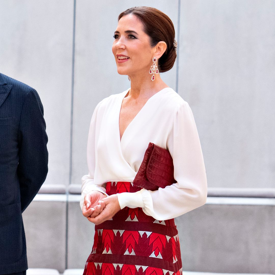 Hablamos con Inés Domecq tras vestir a Mary de Dinamarca: "Que alguien con un estilo tan elegante y personal nos elija es una alegría inmensa"