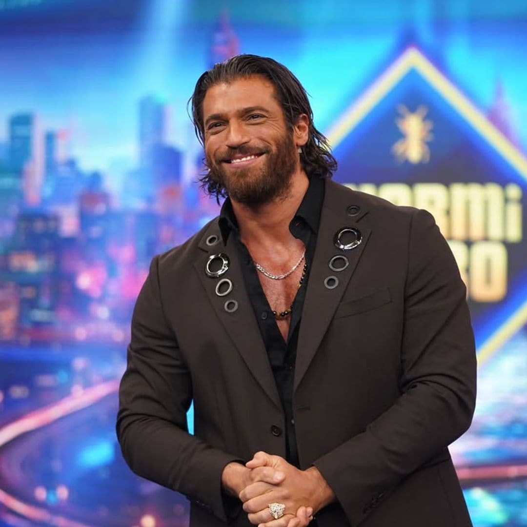 Can Yaman, de patito feo a sex symbol: "Mi padre decía, lo habéis mezclado con otro niño"