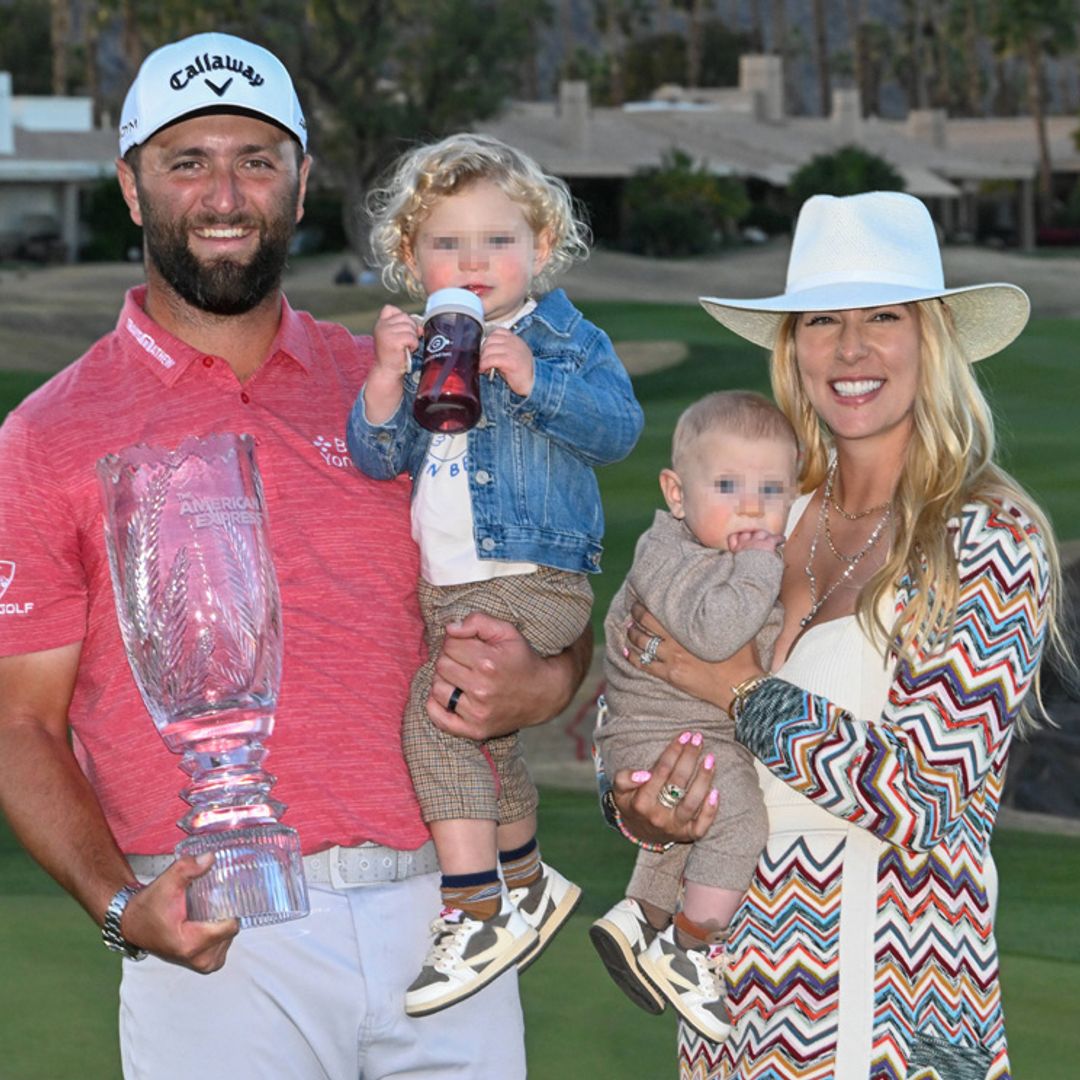 La familia de Jon Rahm, un talismán en la victoria con la que el golfista vasco iguala a su ídolo