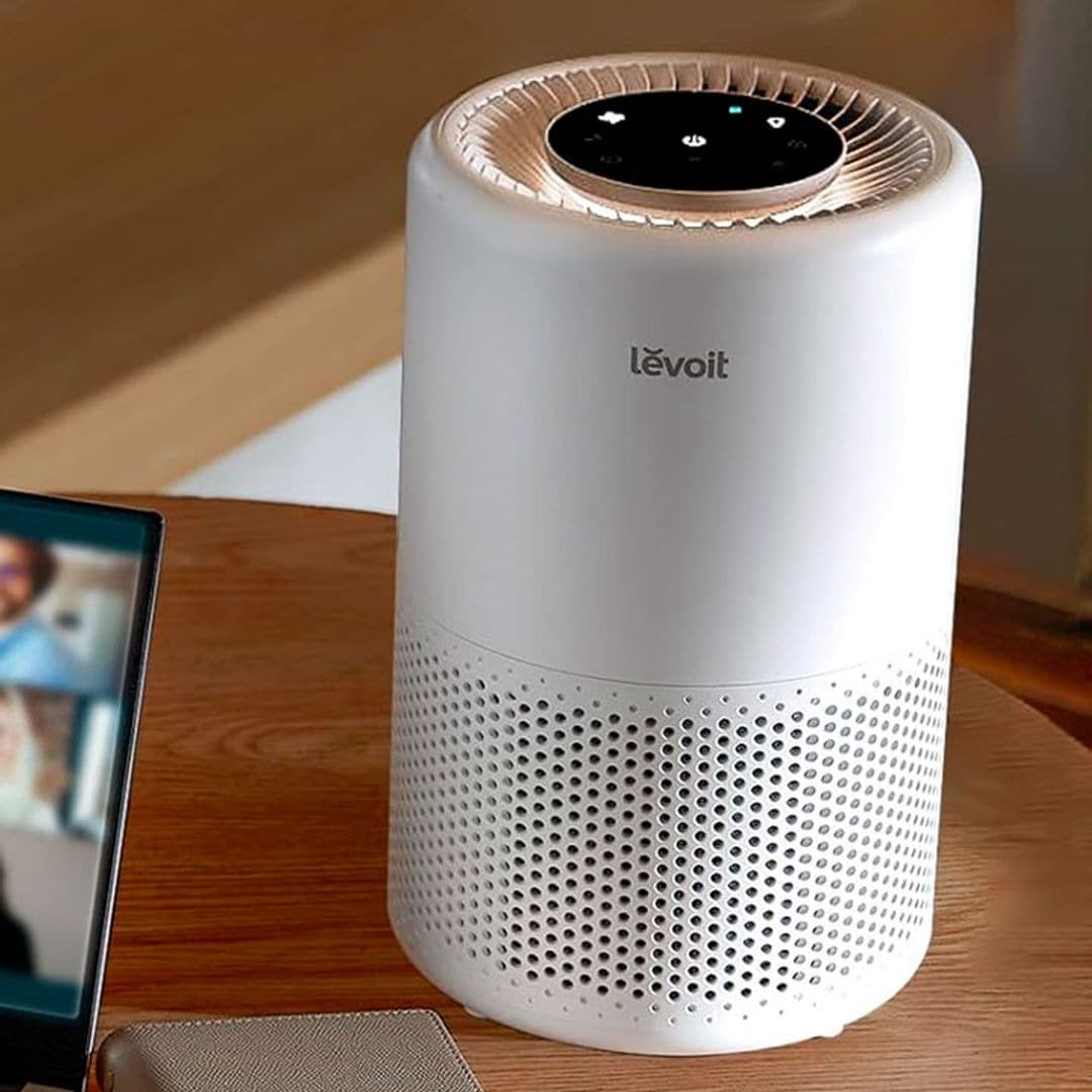 Hemos probado el purificador de aire estrella de Amazon que promete acabar con todas tus alergias