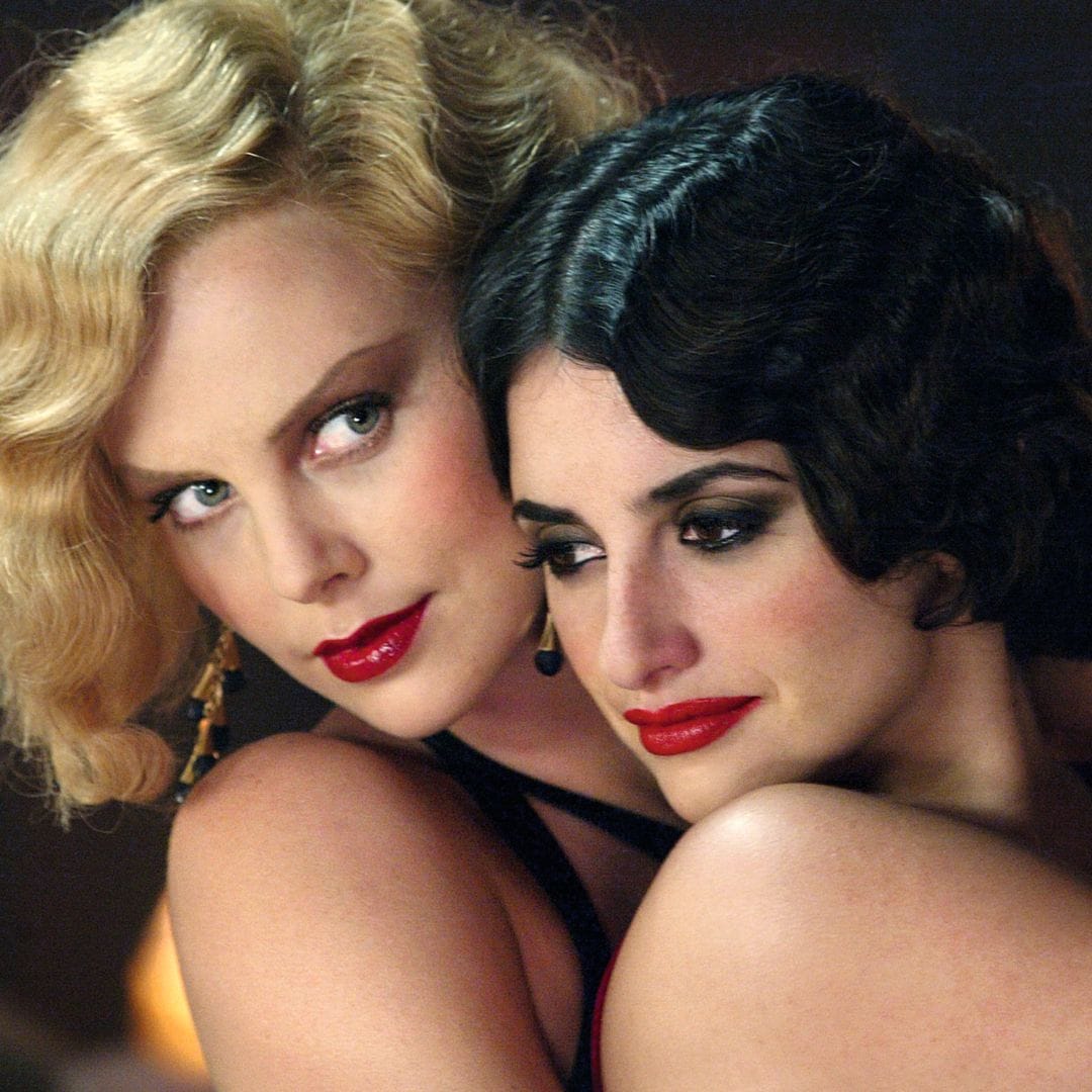 CHARLIZE THERON  CUMPLE 50 AÑOS: LAS 15 CURIOSIDADES MÁS DESCONOCIDAS DE UNA ACTRIZ DE OSCAR
