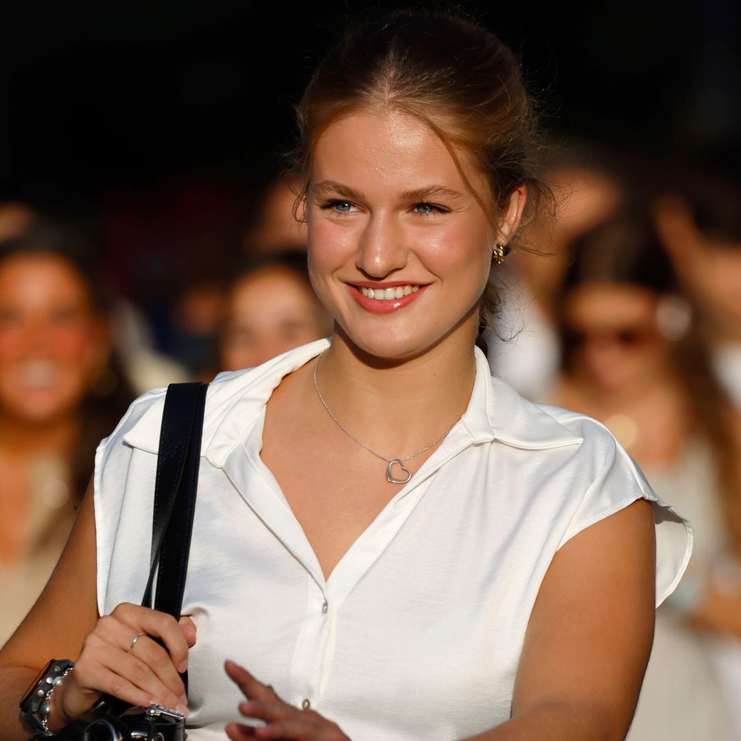 Analizamos el maquillaje de la princesa Leonor en su primer día de Universidad: "Es fresco y coherente con su edad, pensado para potenciar el aspecto saludable de la piel"