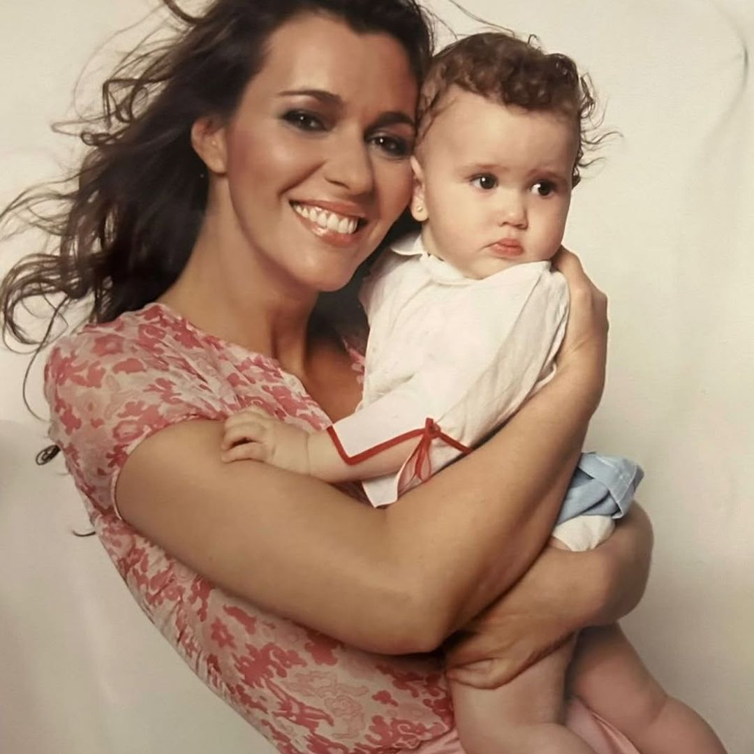 Así es Lucía, el 'ojito derecho' de Arantxa del Sol que cumple 24 años: "Nunca dejes de creer en ti"