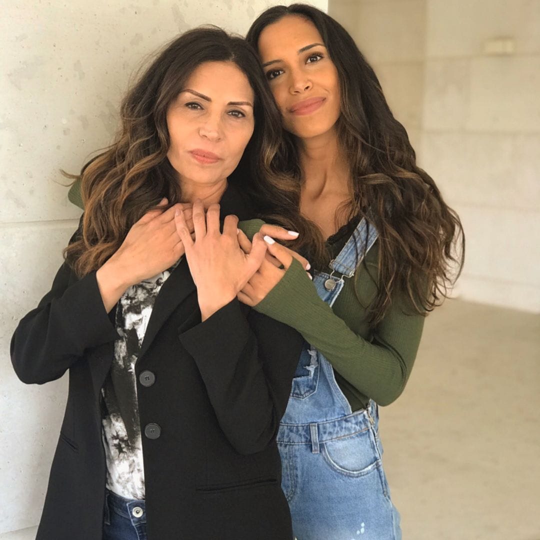 Encarna Salazar acompaña a su hija Carolina en una noche importante para su marido: "Vengo en plan suegra"