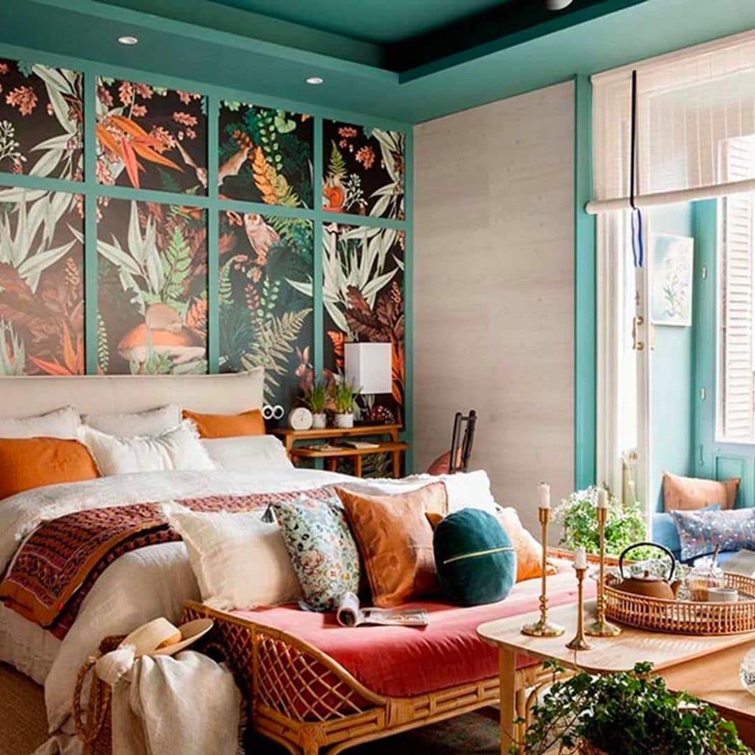 Cómo decorar una pared moderna con molduras