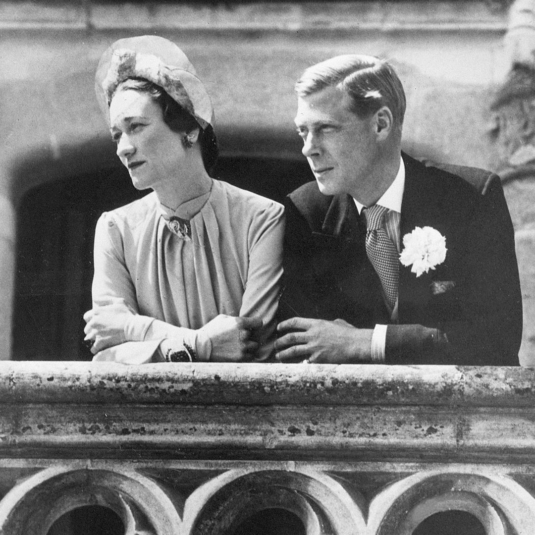 Wallis Simpson, la novia que hizo abdicar a un rey por amor y desafió la tradición con un vestido azul histórico