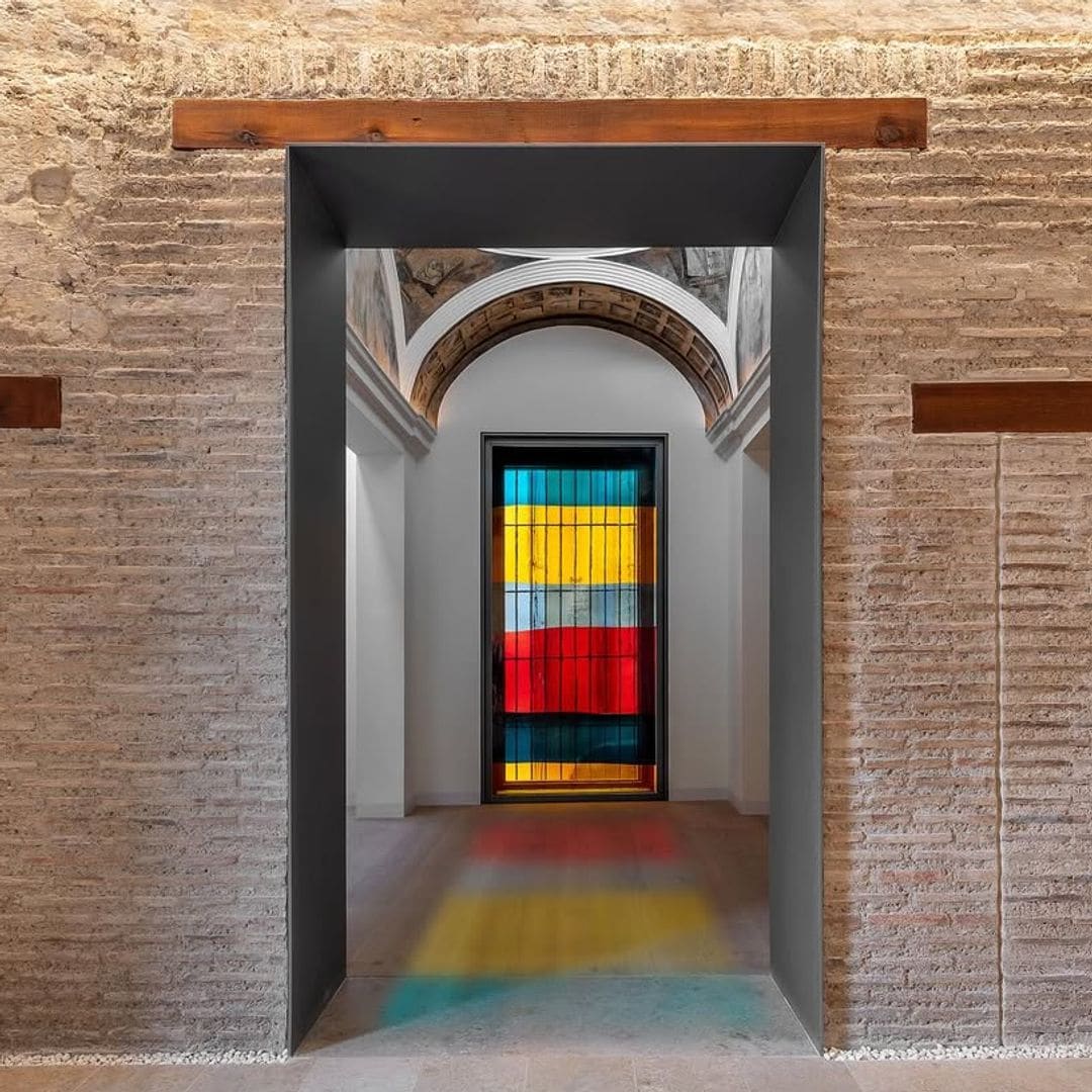 La antigua capilla del Palacio Valeriola y la intervención del irlandés Sean Scully, Centro de Arte Contemporáneo Hortensia Herrero, Valencia.