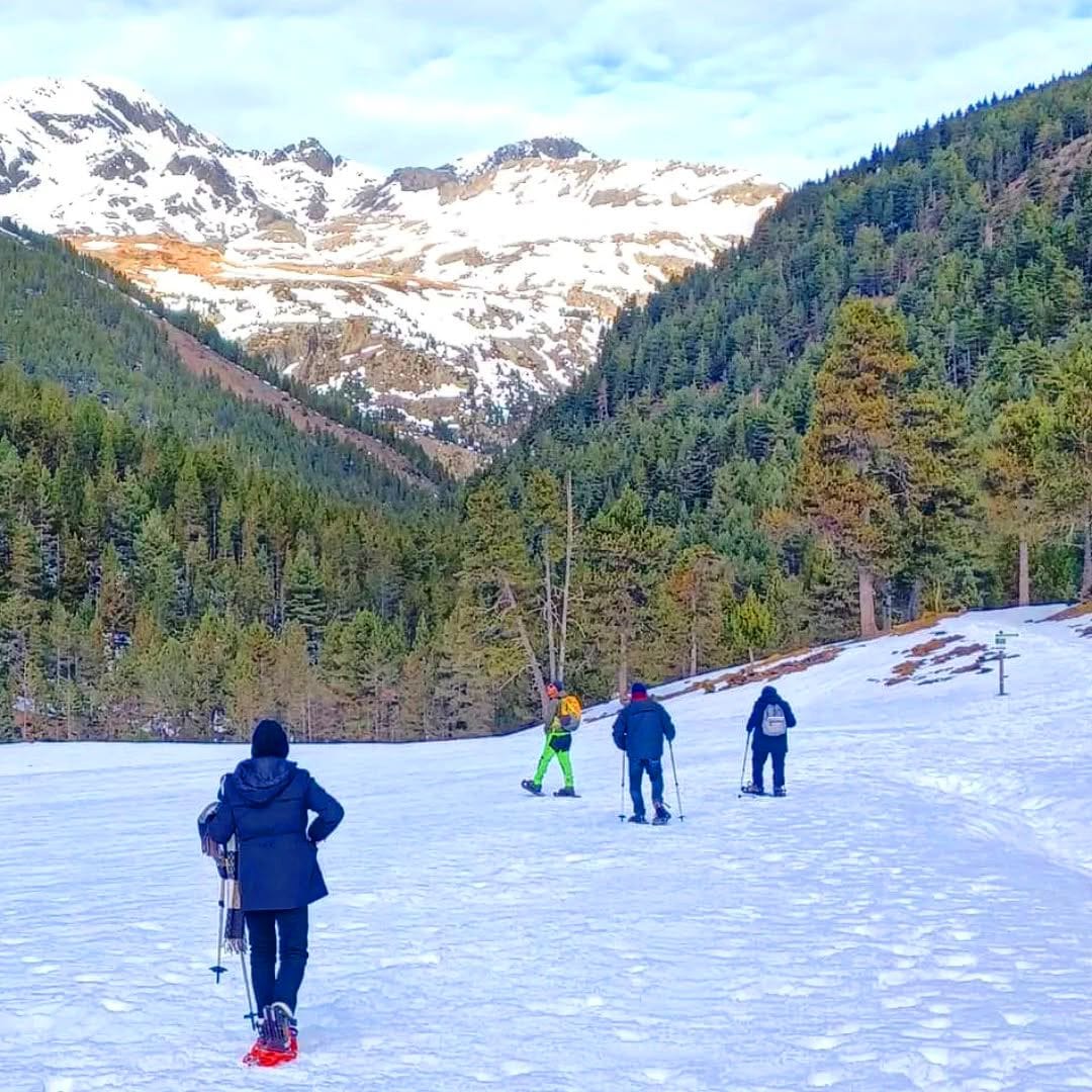 Raquetas de nieve, valle de Benasque, Huesca