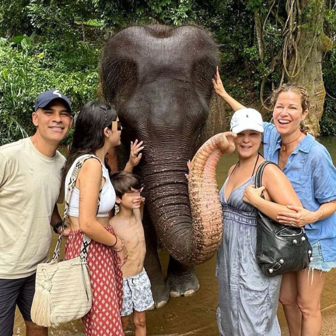 Las idílicas vacaciones en familia de Jaydy Michel entre elefantes y posados en bikini