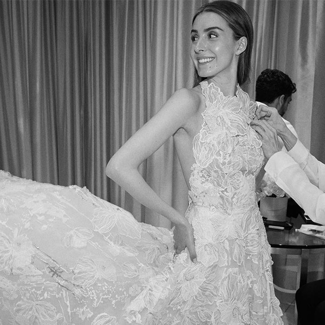Así fueron los vestidos de novia que Silvia Tcherassi diseñó para la boda de Mariel Salazar y su hijo Mauricio