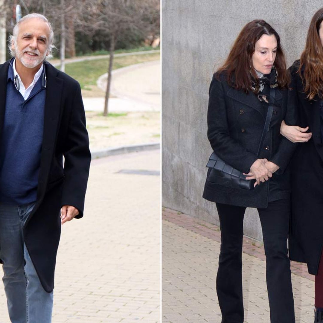 Cristina Iglesias, arropada por su hija, en la despedida de su pareja Plácido Arango