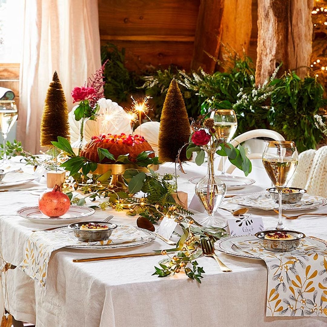 Alejandra Balbás, experta en feng shui, te cuenta cómo decorar una mesa bien avenida en Navidad