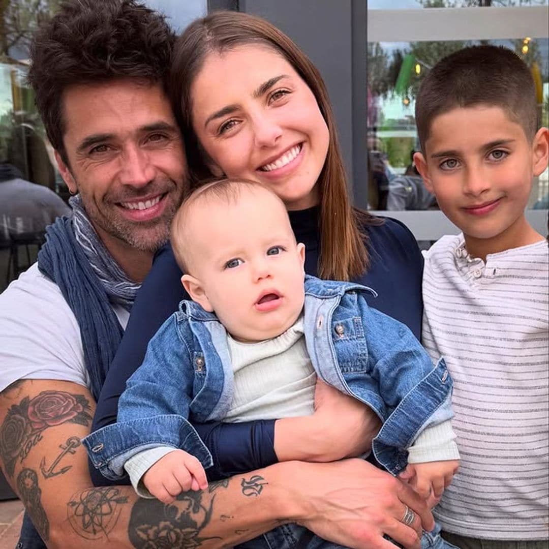 Michelle Renaud y Matías Novoa muestran con orgullo los primeros pasos de su hijo Milo