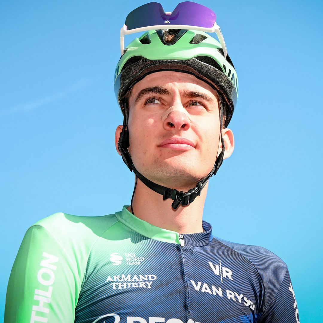 Así es Paul Seixas (19 años), el jovencísimo ciclista que ha revolucionado el Tour de Francia: tiene familiares gallegos y padres karatekas