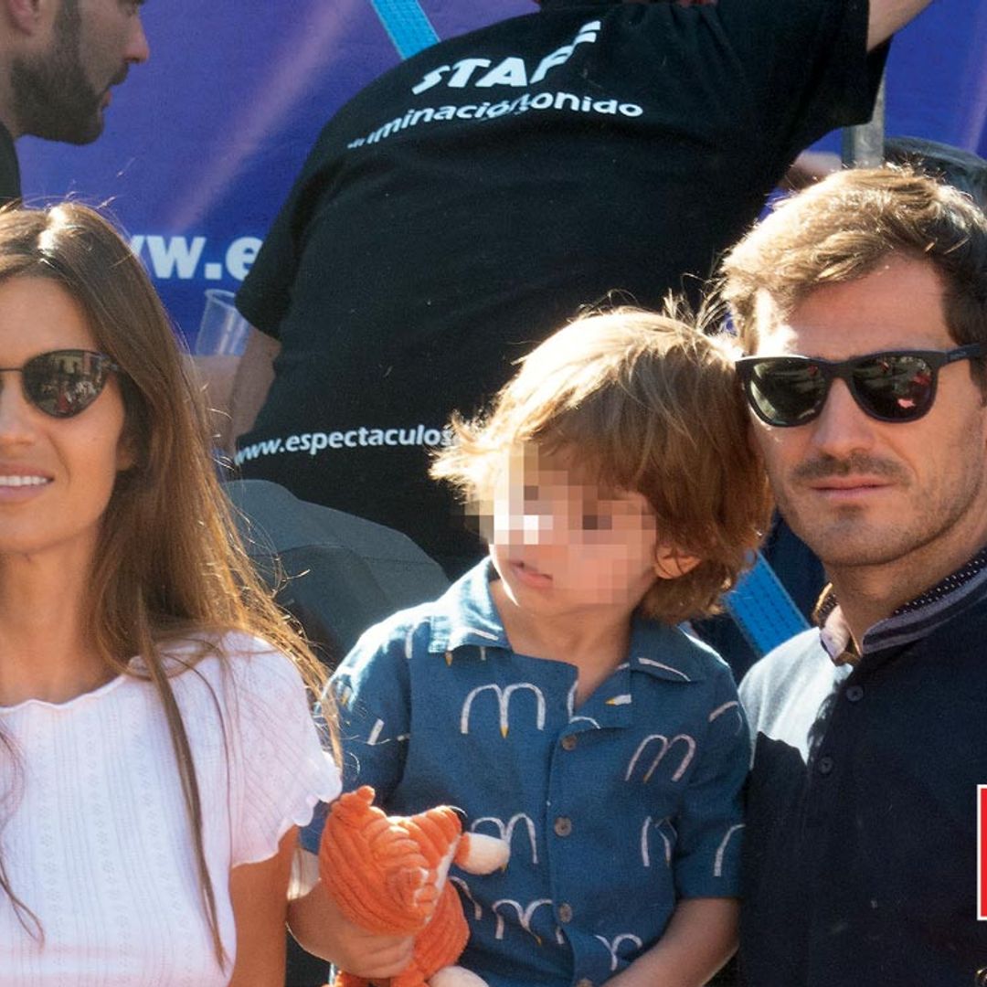 En ¡HOLA!, Sara e Iker, su esperada reaparición en su momento más difícil