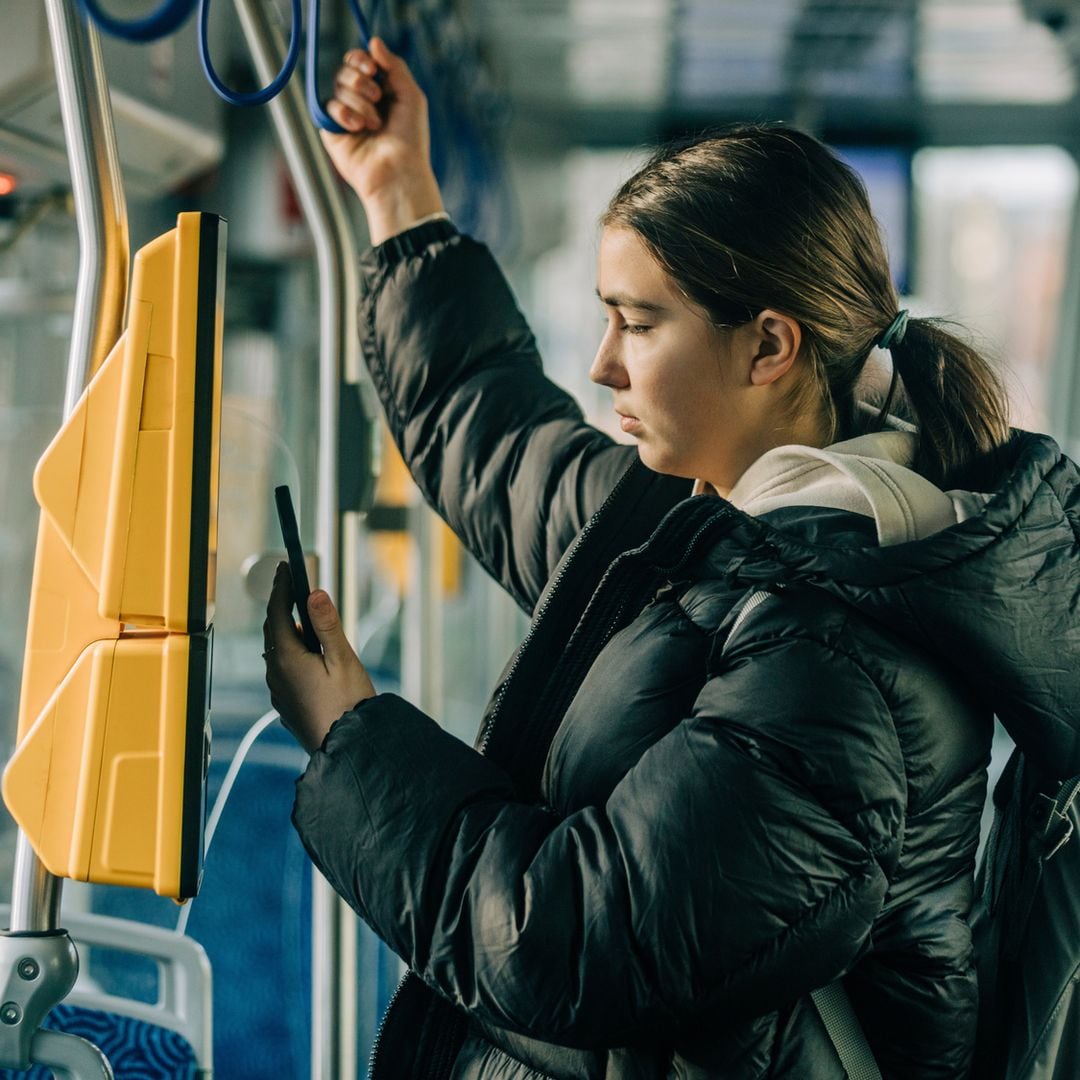 Actúa ahora o tu factura de móvil se disparará en 2026: lo que debes hacer antes de que suban los precios
