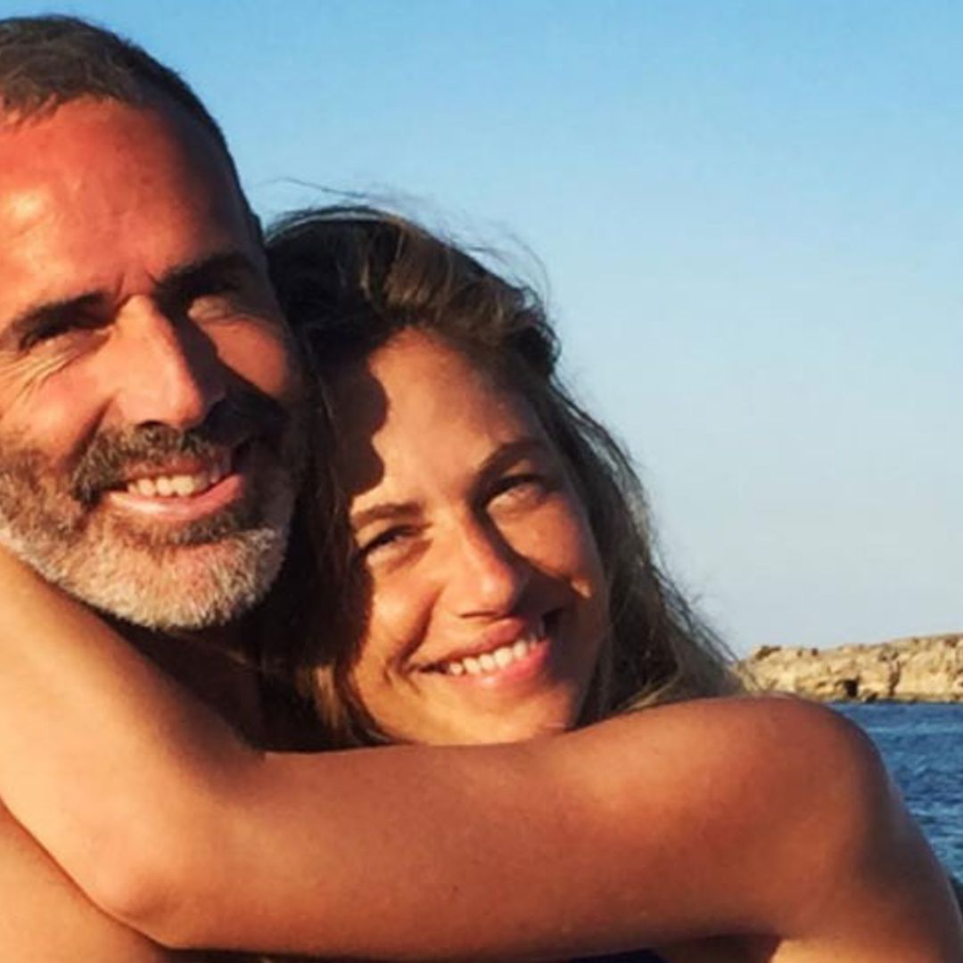 Las preciosas fotos de Martina Klein y Alex Corretja en sus primeras vacaciones con su hija