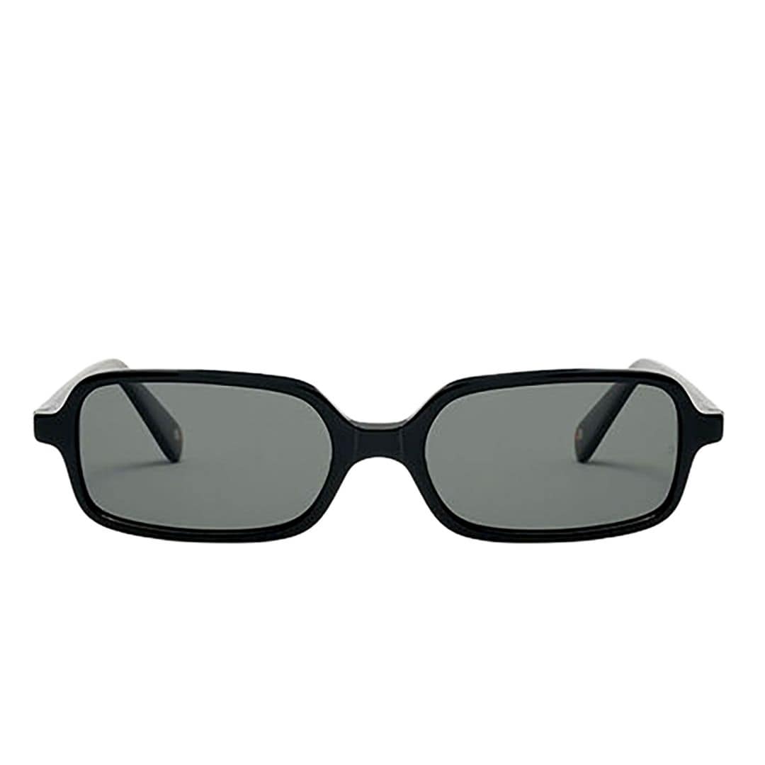 Gafas de sol (49 €), de Mó, de Multiópticas