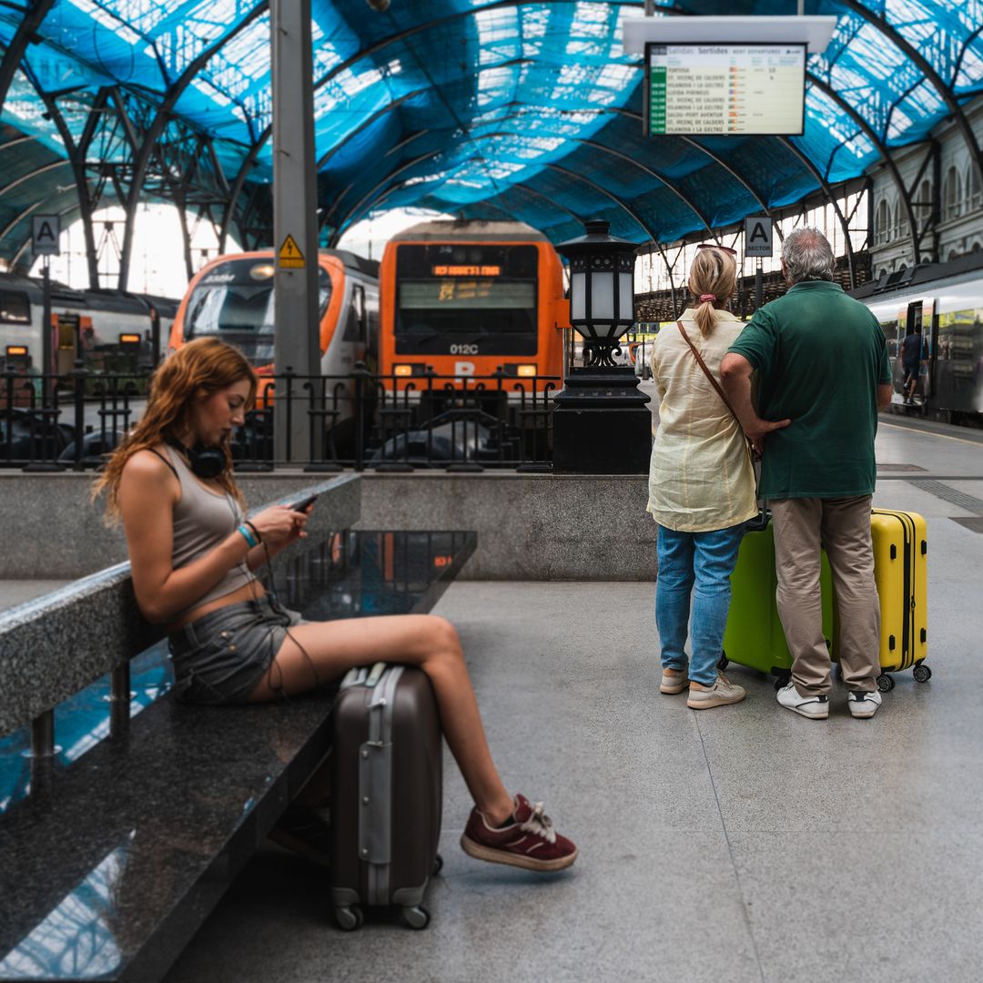 Cómo evitar que un simple descuido te deje sin móvil, cartera o pasaporte cuando estás de vacaciones